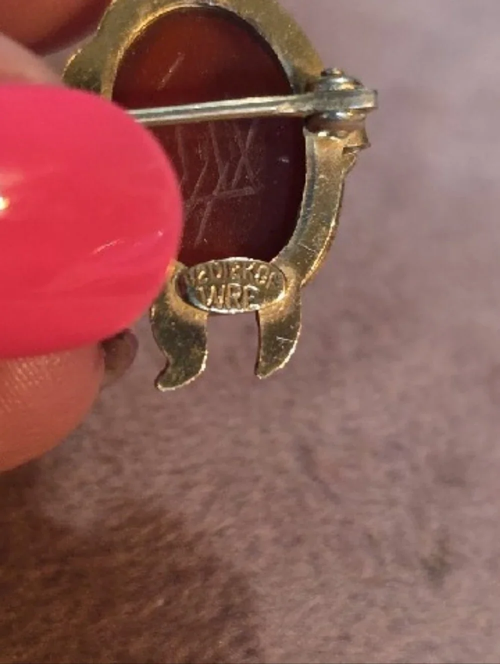 Vintage WRE Scarab Fish Brooch 1/20 12KGF & Carved Carnelian Agate
